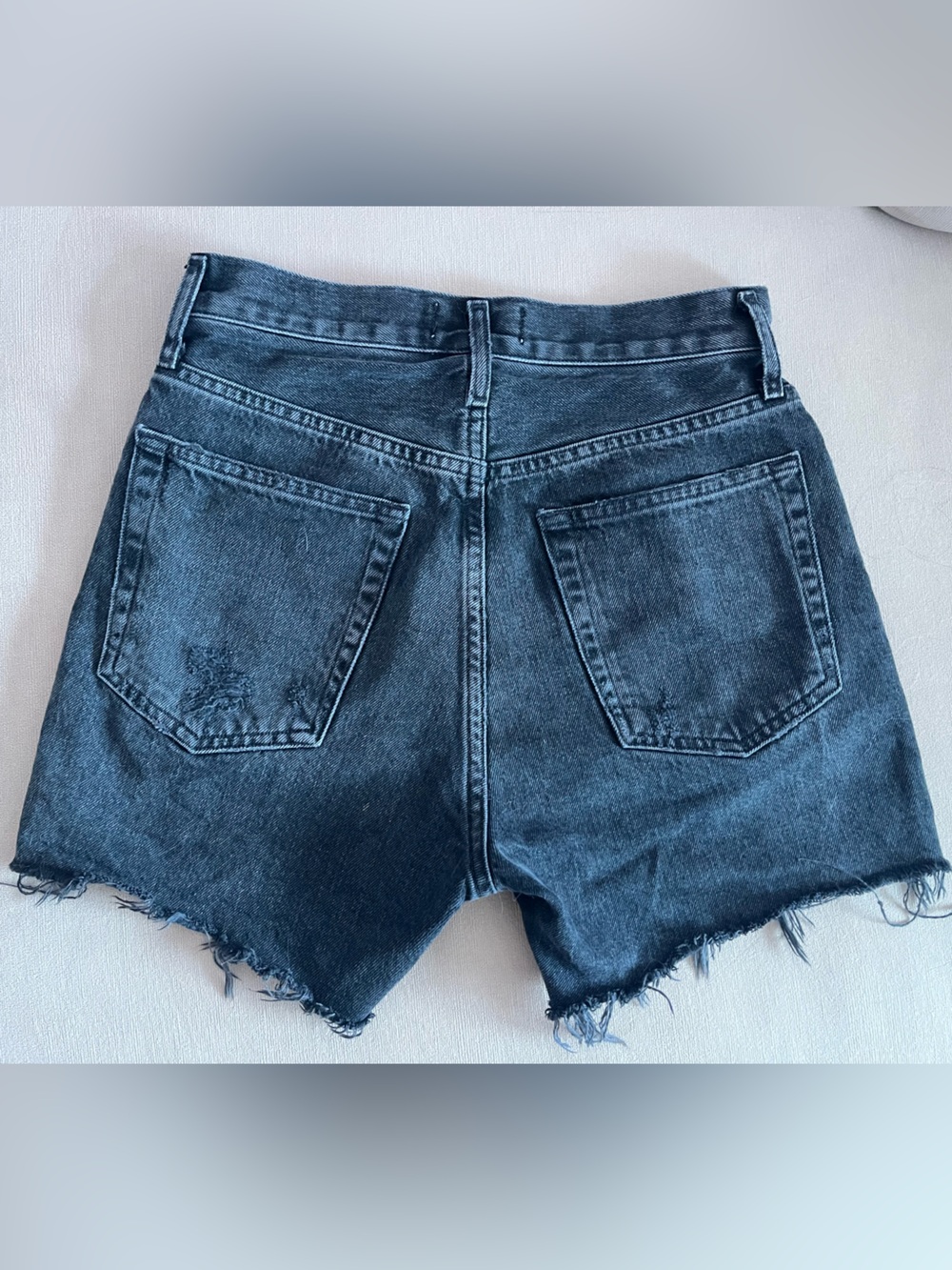 Agolde Riley Shorts - Picture 2 of 5